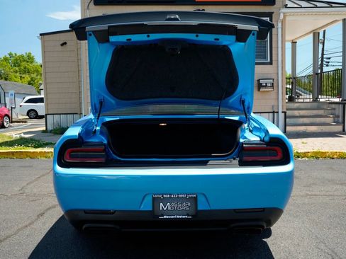Used 2023 Dodge Challenger SRT Hellcat w/ Driver Convenience Group RWD image 28