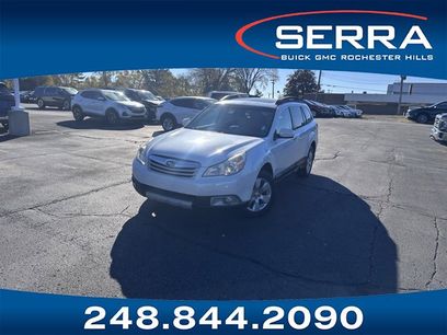 Used 2011 Subaru Outback 3.6R Limited w/ PWR Moonroof Pkg