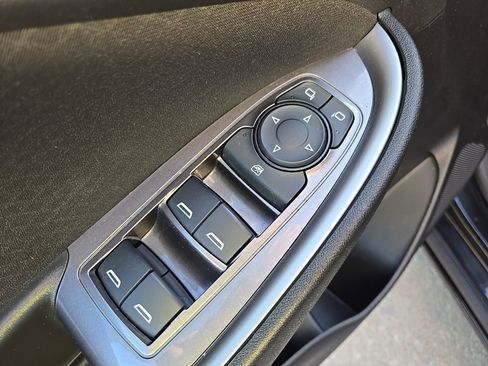 Used 2022 Chevrolet Malibu LS image 30