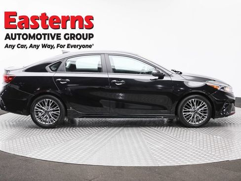 Used 2023 Kia Forte GT-Line image 4