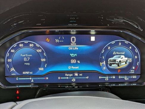 Used 2023 Chevrolet Silverado 1500 LT Trail Boss image 11