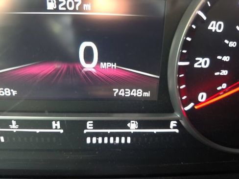 Used 2021 Kia Sorento S w/ Panoramic Sunroof Package AWD/4WD image 13