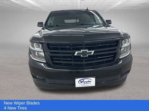 Used 2019 Chevrolet Suburban Premier image 5