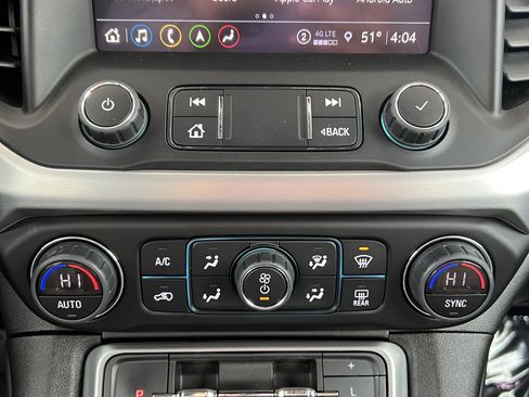 Used 2023 GMC Acadia SLT AWD/4WD image 33