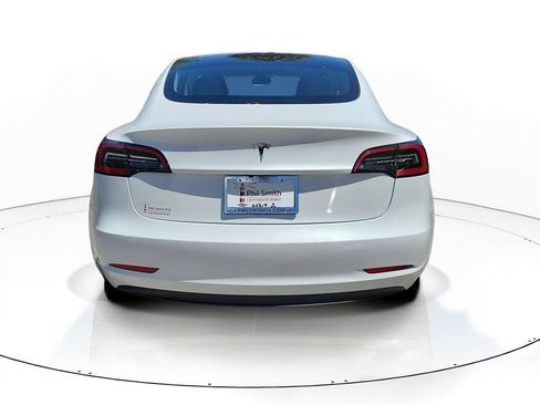 Used 2023 Tesla Model 3 Standard Range RWD image 5