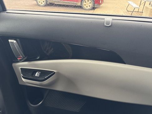 Used 2024 Kia Carnival SX FWD image 39