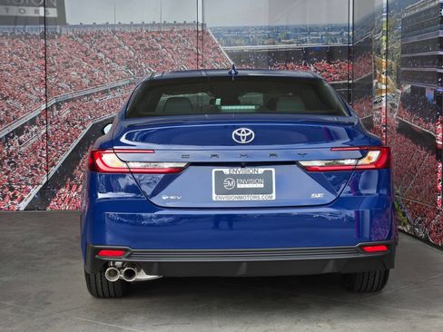 Certified 2026 Toyota Camry SE FWD image 7