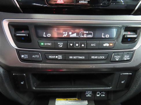 Used 2022 Honda Pilot Special Edition image 28