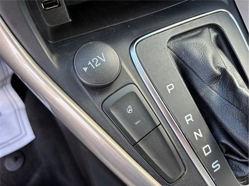 Used 2018 Ford Focus Titanium image 31