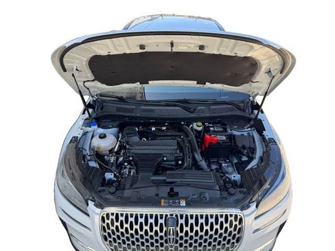 Used 2025 Lincoln Corsair FWD image 16