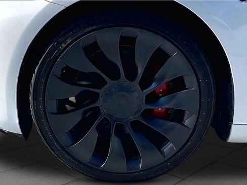 Used 2023 Tesla Model 3 Performance AWD/4WD image 9