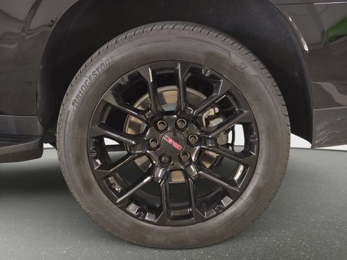 Used 2026 GMC Yukon XL Elevation RWD image 31