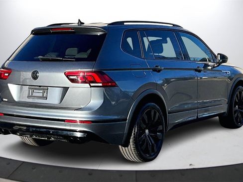 Used 2021 Volkswagen Tiguan SE R-Line image 9