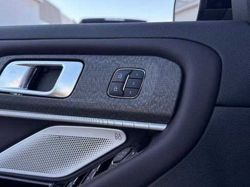 New 2026 Ford Explorer Platinum image 60