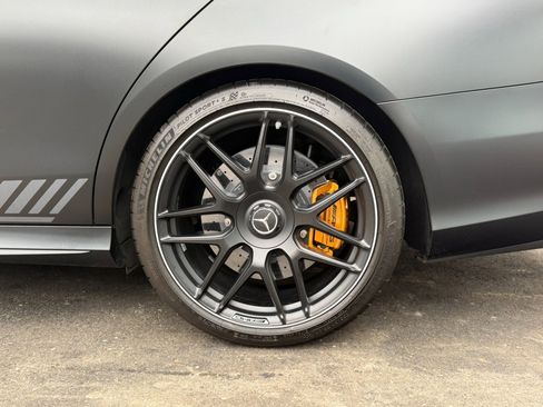 Used 2018 Mercedes-Benz E 63 AMG S image 52