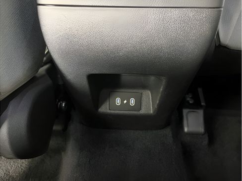 Used 2025 Hyundai Santa Cruz SE AWD/4WD image 24