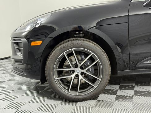 New 2026 Porsche Macan image 12