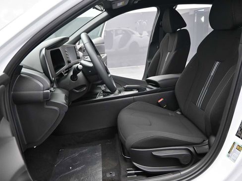 New 2026 Hyundai Elantra Sport w/ Cargo Package image 15