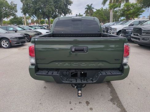 Used 2022 Toyota Tacoma TRD Sport RWD image 7