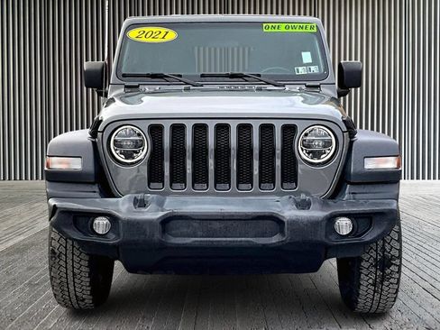 Used 2021 Jeep Wrangler Unlimited Sport AWD/4WD image 3
