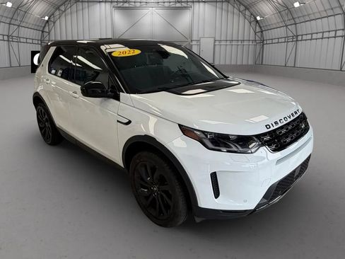 Used 2022 Land Rover Discovery Sport SE image 3