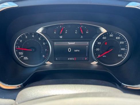 Used 2025 Chevrolet Blazer LT FWD image 14