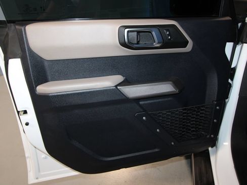 Used 2022 Ford Bronco Wildtrak AWD/4WD image 5