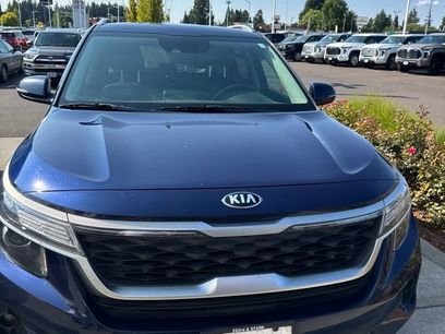 Used 2021 Kia Seltos EX