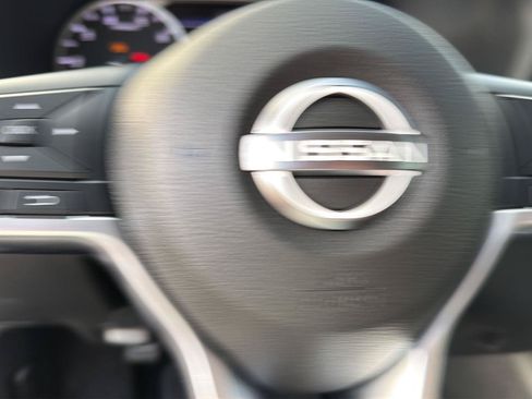 Used 2024 Nissan Sentra SR FWD image 21
