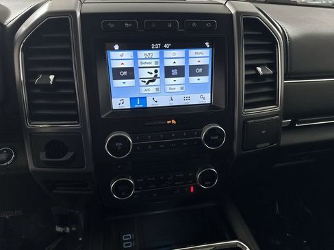 Used 2018 Ford Expedition Platinum image 8