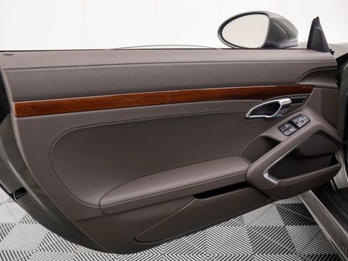 New 2025 Porsche 718 Cayman S image 13