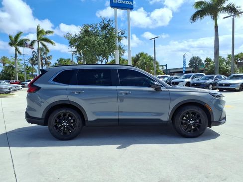 Used 2025 Honda CR-V Sport-L image 15