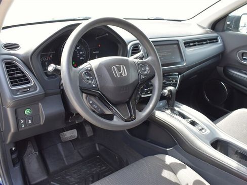Used 2020 Honda HR-V EX image 3