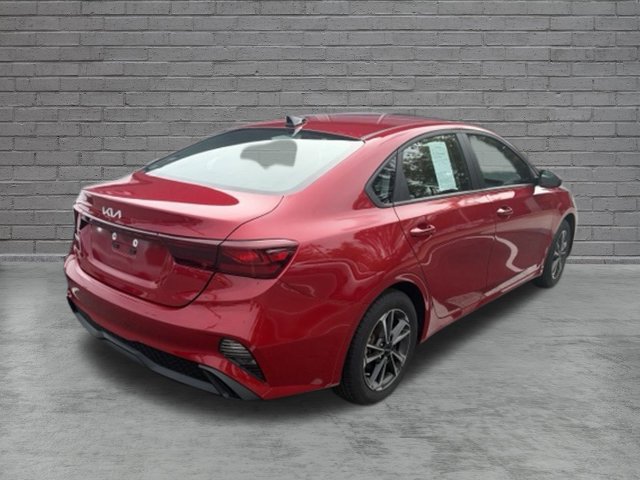 Certified 2024 Kia Forte LXS FWD image 4