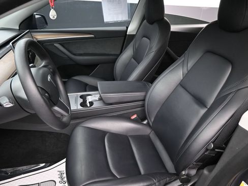 Used 2023 Tesla Model Y Performance AWD/4WD image 21