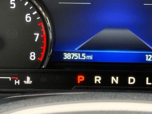 Certified 2022 Ford Explorer XLT w/ Equipment Group 202A image 18