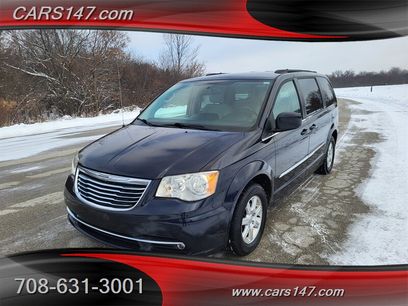 Used 2011 Chrysler Town & Country Touring w/ Driver Convenience Group