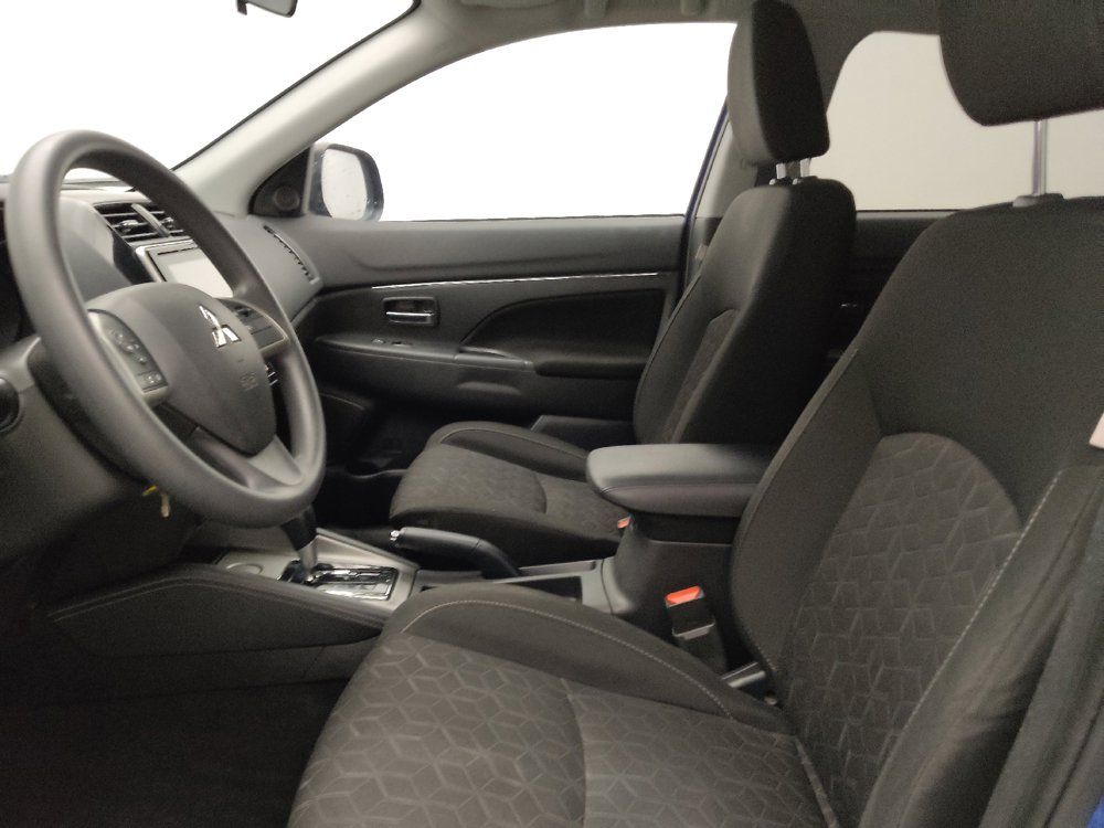 Used 2020 Mitsubishi Outlander Sport ES FWD image 17