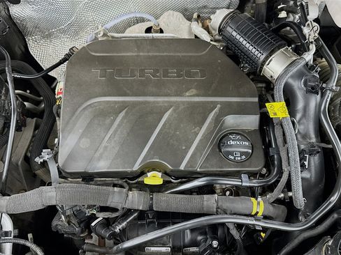 Used 2022 Buick Encore GX Preferred w/ Cold Weather Comfort Package image 38