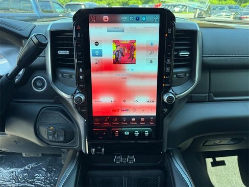 New 2025 RAM 2500 Laramie image 25