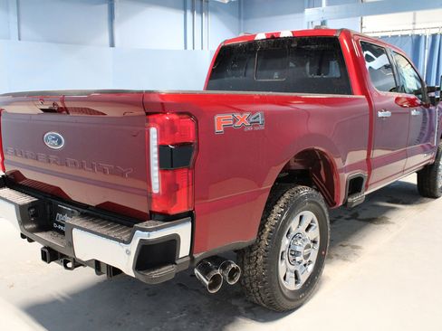 New 2025 Ford F350 Lariat w/ Lariat Ultimate Package image 33