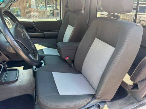 Used 2011 Ford Ranger XLT w/ Bright Trim Group AWD/4WD image 16