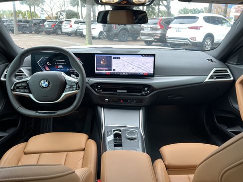 Used 2025 BMW 230i Coupe w/ Convenience Package image 29