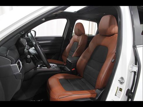 Certified 2024 MAZDA CX-5 Carbon Edition AWD/4WD image 6