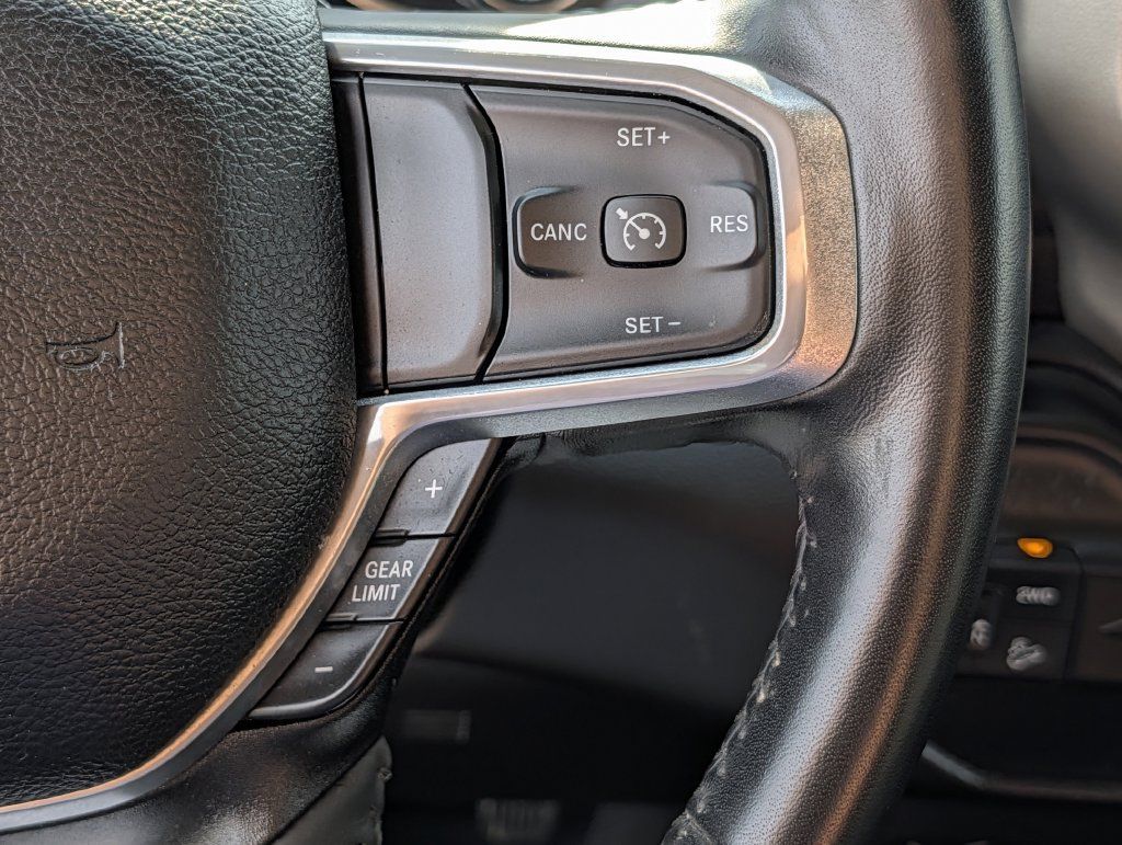 Used 2024 RAM 2500 Laramie w/ Cold Weather Group AWD/4WD image 19