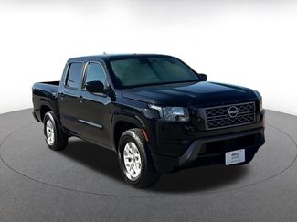 Used 2024 Nissan Frontier SV video 2