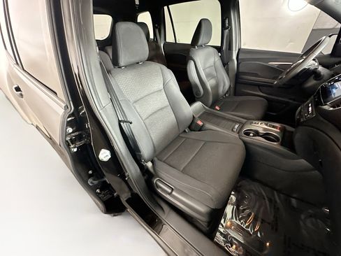 Used 2021 Honda Passport Sport image 28