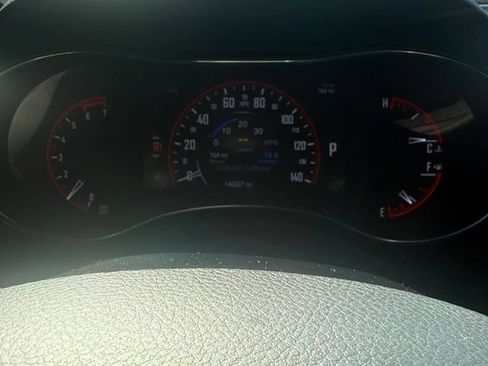 Used 2015 Dodge Durango R/T w/ Technology Group RWD image 13