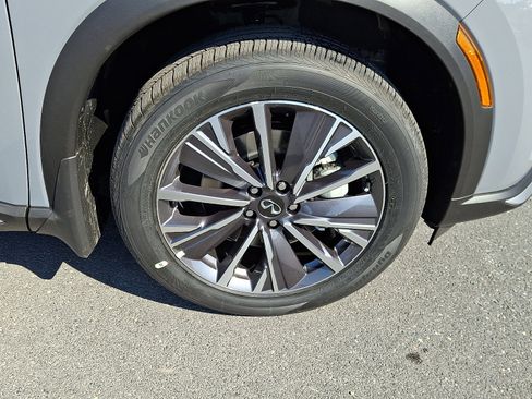 New 2026 INFINITI QX60 Luxe w/ Cargo Package image 8