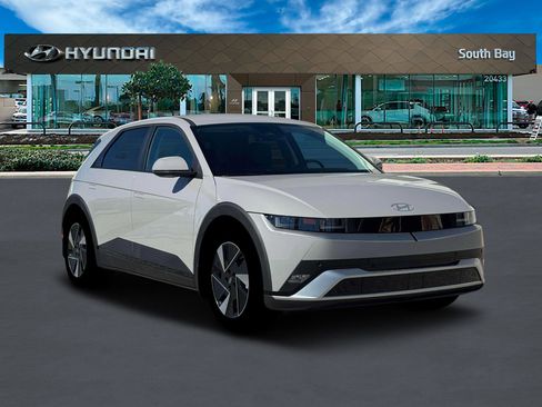 New 2026 Hyundai Ioniq 5 SEL image 11